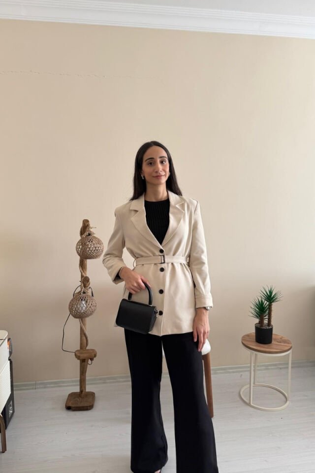 Marka Muadilli Blazer Ceket - Krem